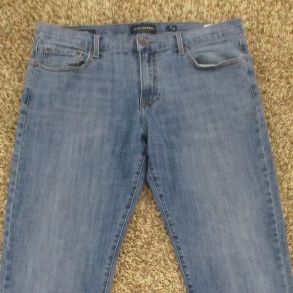Lucky Brand Jeans Men's 39x33 Medium Wash 221 Straight Leg Stretch Denim - Picture 3 of 11
